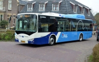 Elektryczne autobusy na wyspie Schiermonnikoog