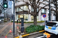 Mitsubishi i-MiEV zasila sygnalizację świetlną w Tokio