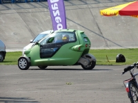 Zlot EV Żyrardów 2011 - Zeeltom (organizator zlotu) testuje Re-Volta
